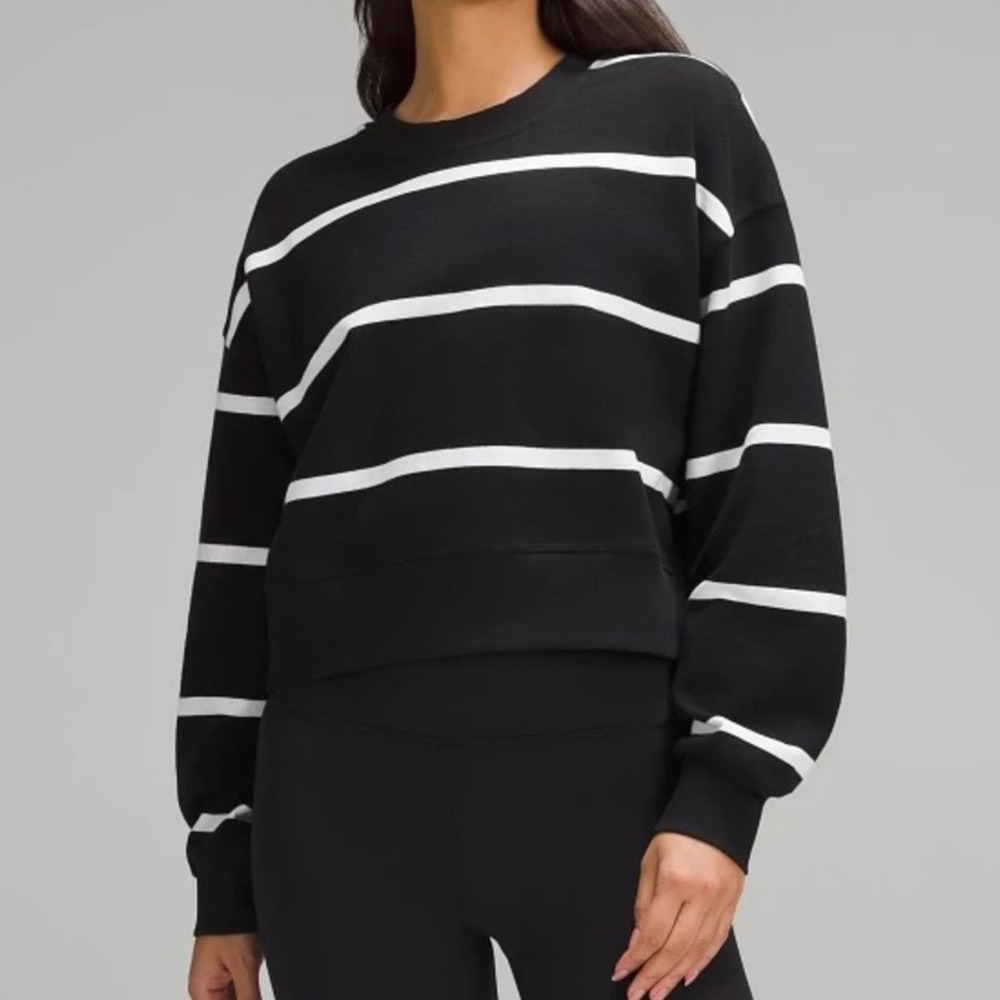 Lululemon Perfectly Oversized Cropped Crew Black White Stripe Sweatshirt Size 8